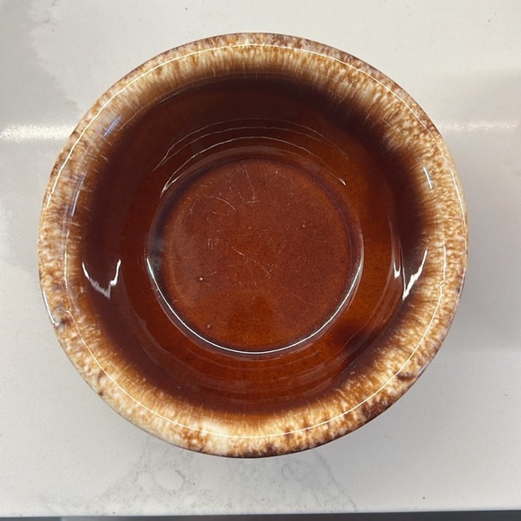 Vintage Hull 5.5” Ceramic Bowl - Picture 1 of 3